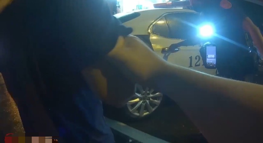 凌晨酒吧糾紛引衝突 花警擴大追查依法偵辦