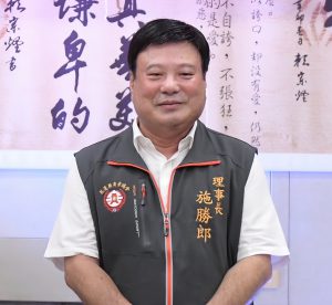 施勝郎率先捐百萬團結花蓮 力挺花蓮人