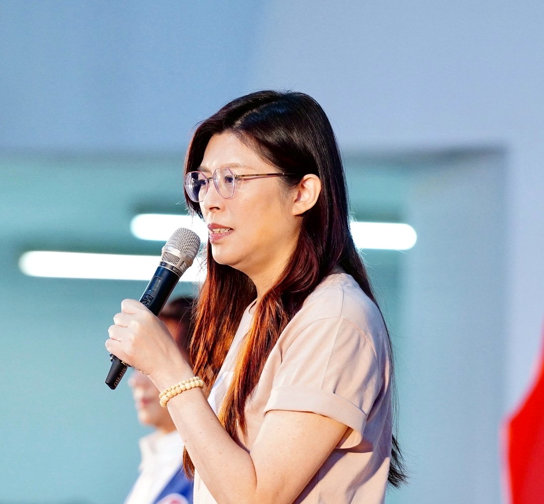 鄭麗文聲援傅崐萁　投下「不同意罷免」票守護民主