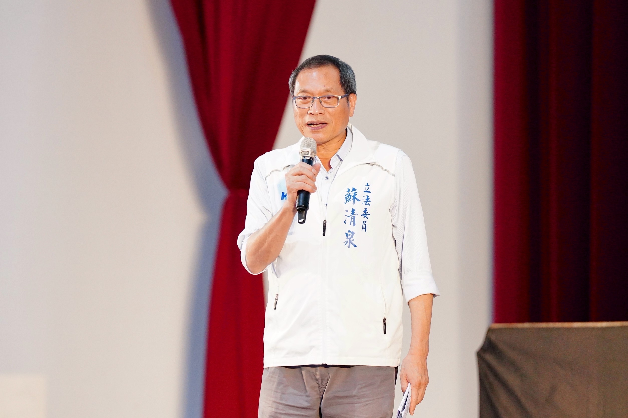 立委蘇清泉挺正義： 呼籲花東鄉親團結守護民主