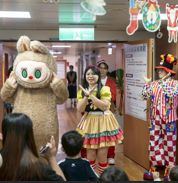 縣議員魏嘉賢聖誕前夕走進兒童病房    把歡笑與祝福送到床邊插图1