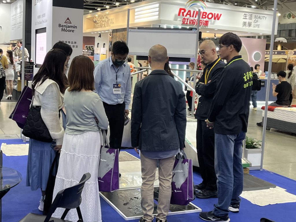 從止滑創新到公共安全領航者──Ultra-μ 科技推動台灣地坪安全標準插图7 從止滑創新到公共安全領航者──Ultra-μ 科技推動台灣地坪安全標準插图7