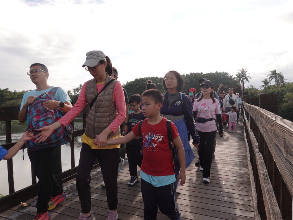 冬日暖陽齊健走 愛花蓮.山海漫步走 吸引三千市民共襄盛舉插图3 冬日暖陽齊健走 愛花蓮.山海漫步走 吸引三千市民共襄盛舉插图3