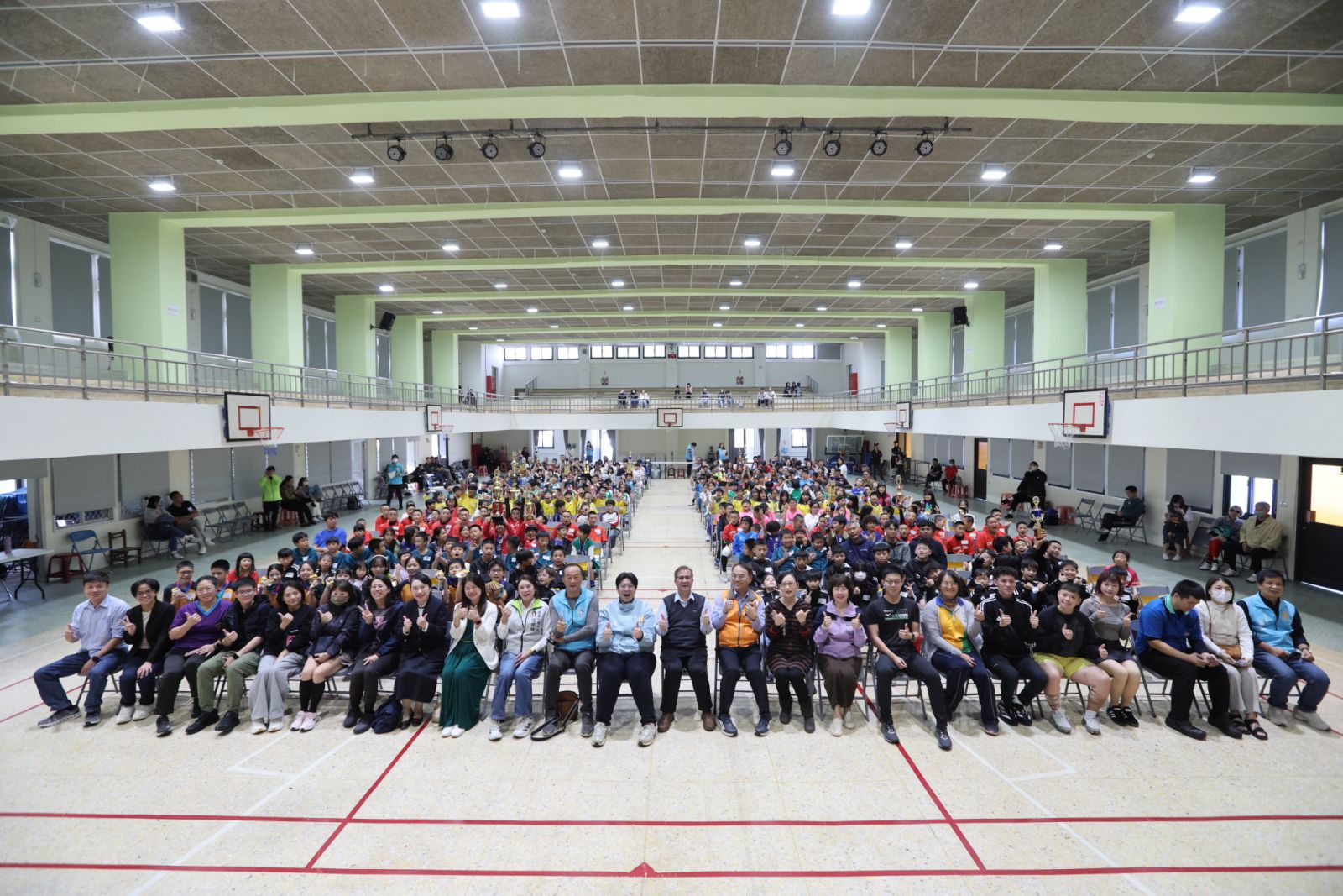 縣運會花蓮市隊蟬聯第一　市長魏嘉彥頒獎祝賀   市民代表莊依婕推動建構運動健康城市缩略图