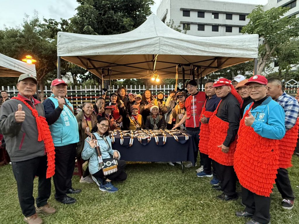 「2025看見部落產業聯合成果展」 學習成果展創意插图 「2025看見部落產業聯合成果展」 學習成果展創意插图