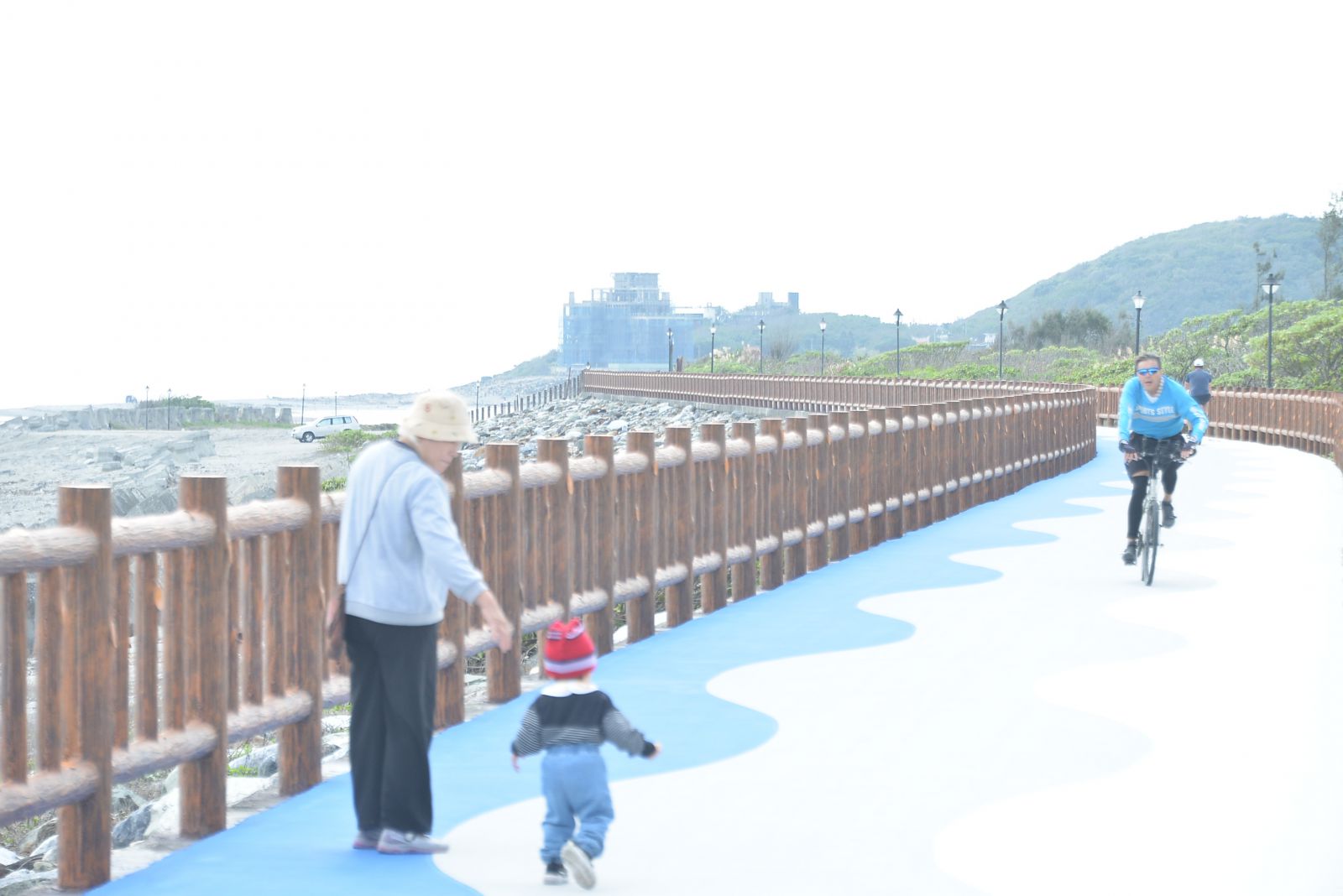 吉安鄉長游淑貞視察「吉安鄉自行車道改善工程」  建構運動、休閒、觀光、看海的首選之地缩略图