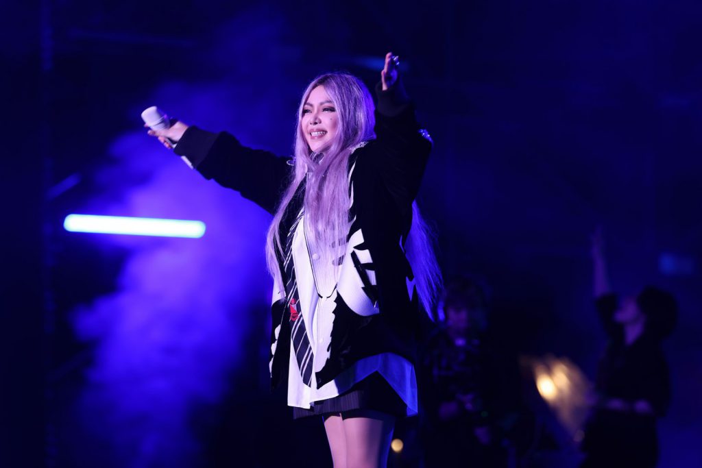 全台最強跨年演唱會在臺東 《東！帶我走 2026》 現場破10萬人   線上直播再吸30萬人插图1