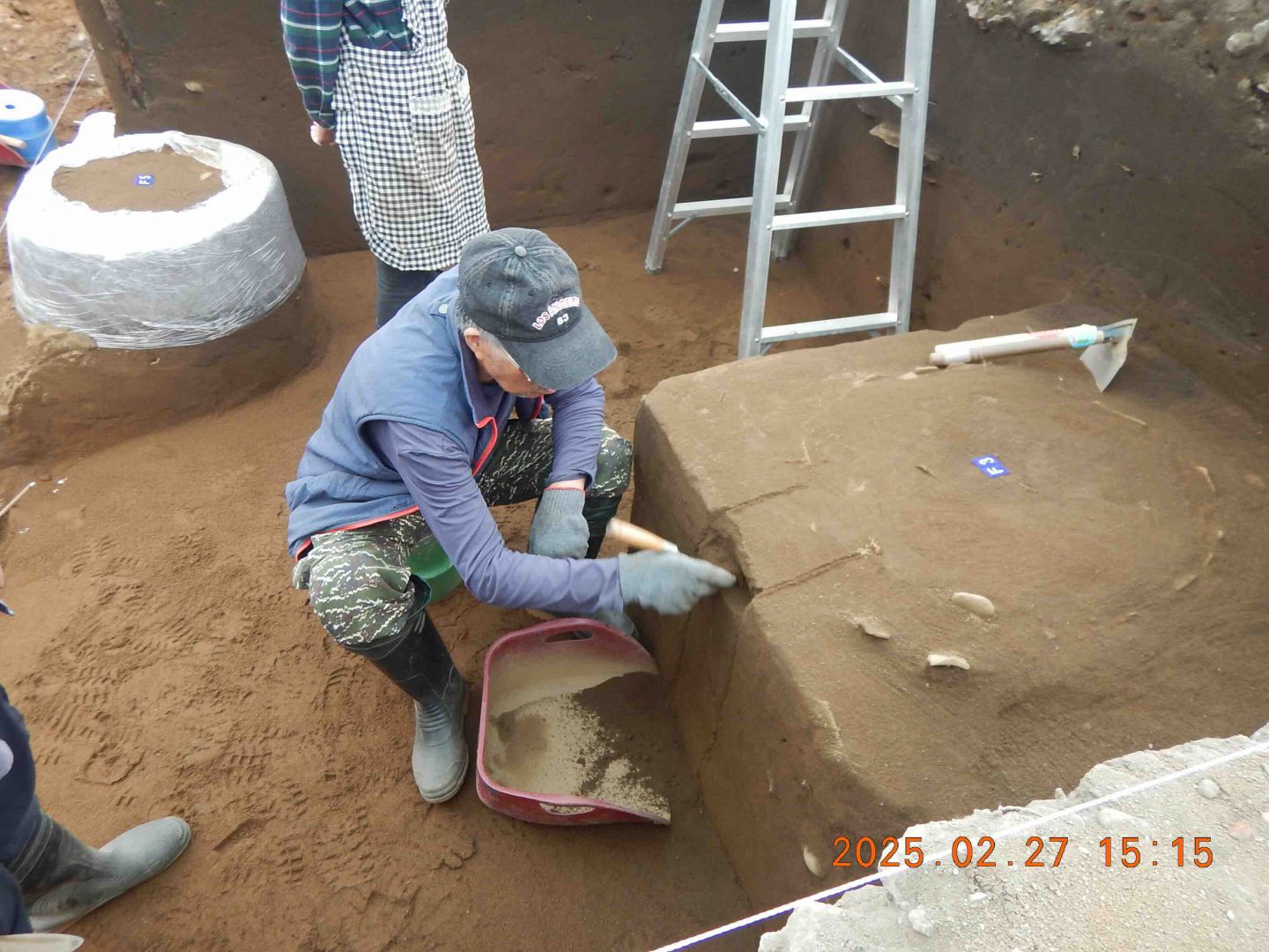 文化層的挖掘     跨越4千年的邂逅    缩略图