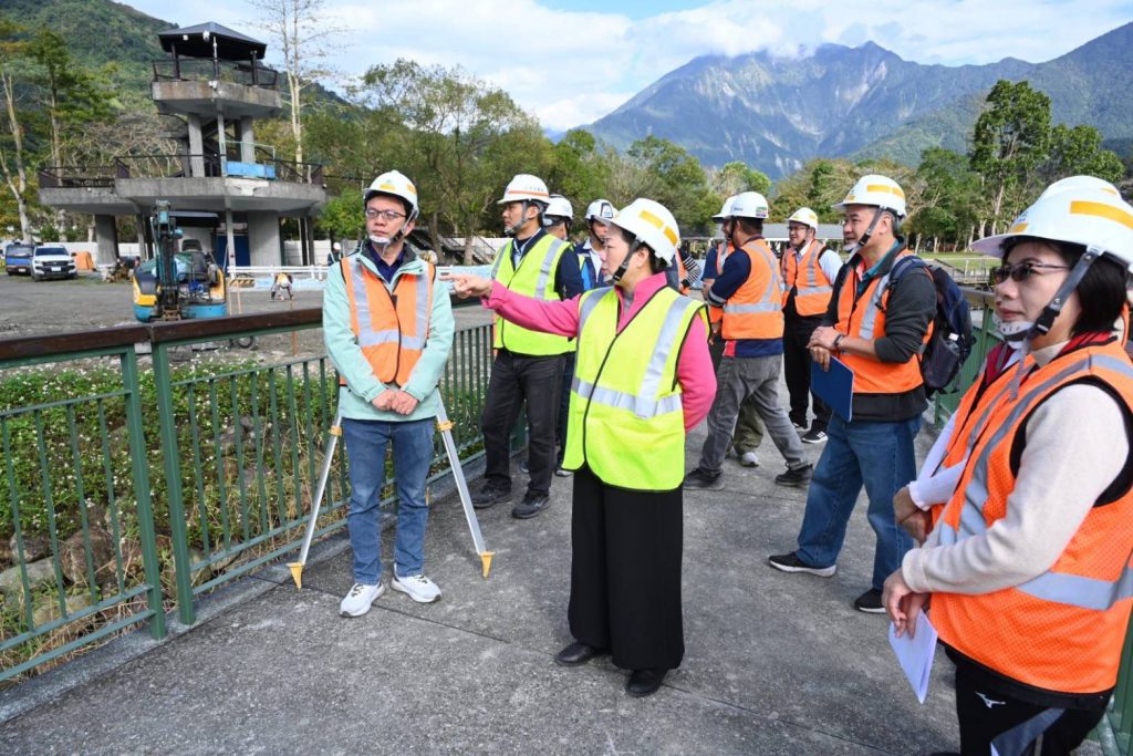 縣長徐榛蔚視察    2026世界俱樂部龍舟錦標賽場館工程插图1