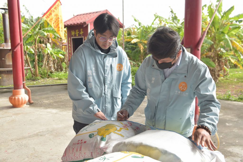 開靈宮冬令救濟十餘年不間斷   市長魏嘉彥感謝善心助弱勢插图