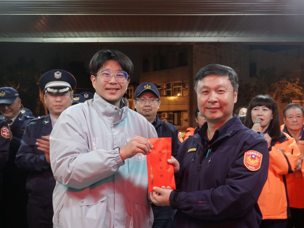 市長魏嘉彥春安前夕慰勞基層    感謝守護市民平安過年插图2