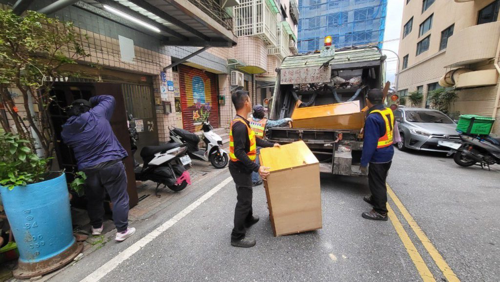 吉安鄉春節前大型物品免費清運 12日開始受理電話登記插图1 吉安鄉春節前大型物品免費清運 12日開始受理電話登記插图1