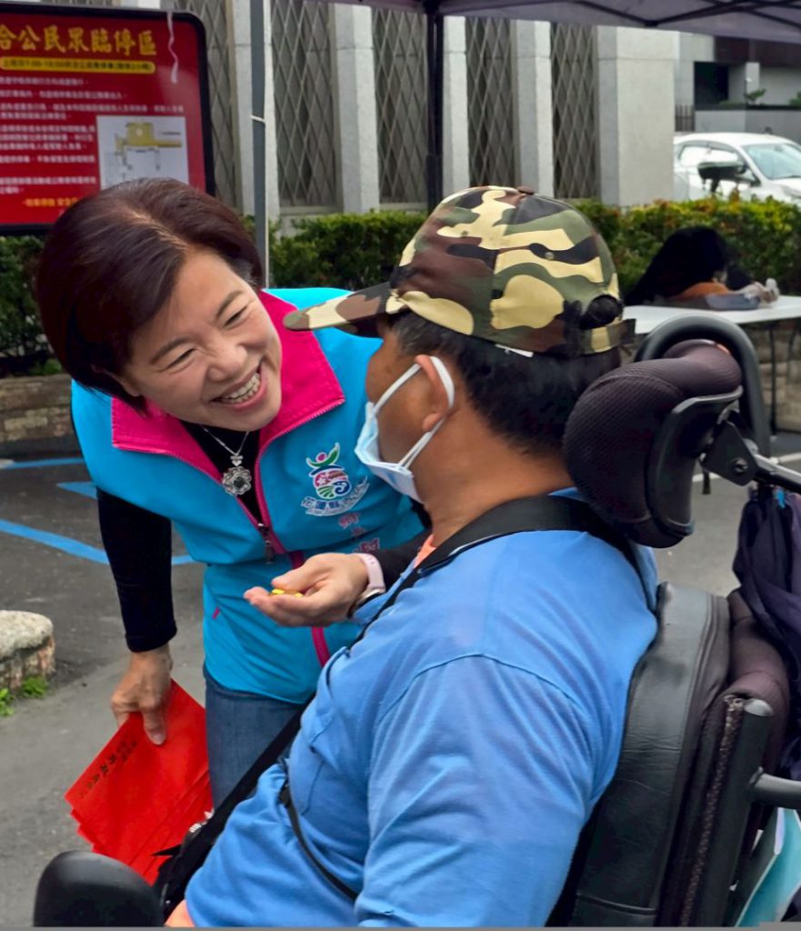 吉安鄉發百萬關懷金予中低收兒少弱勢  陪伴相親過好年插图2