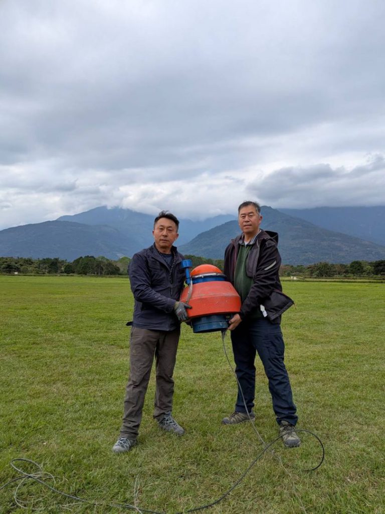 馬太鞍溪堰塞湖水位監測不中斷　水位計成功回收新設並持續降挖作業插图