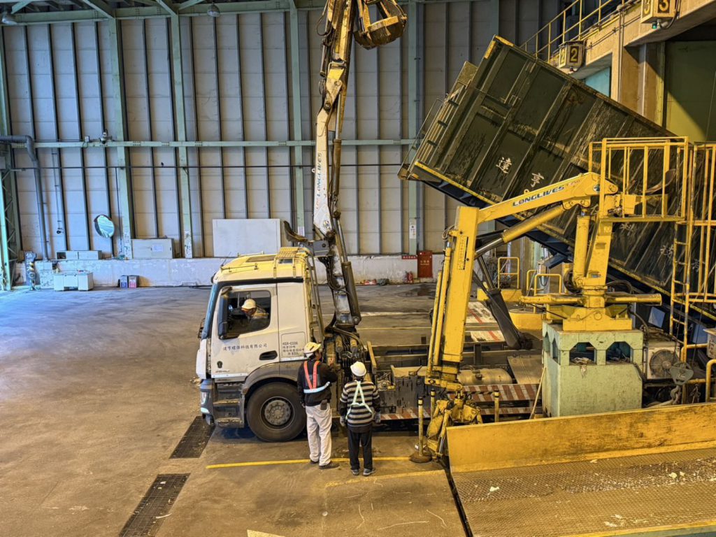 臺東2離島垃圾轉運超過2,300公噸    環保局呼籲源頭減量落實環保插图1