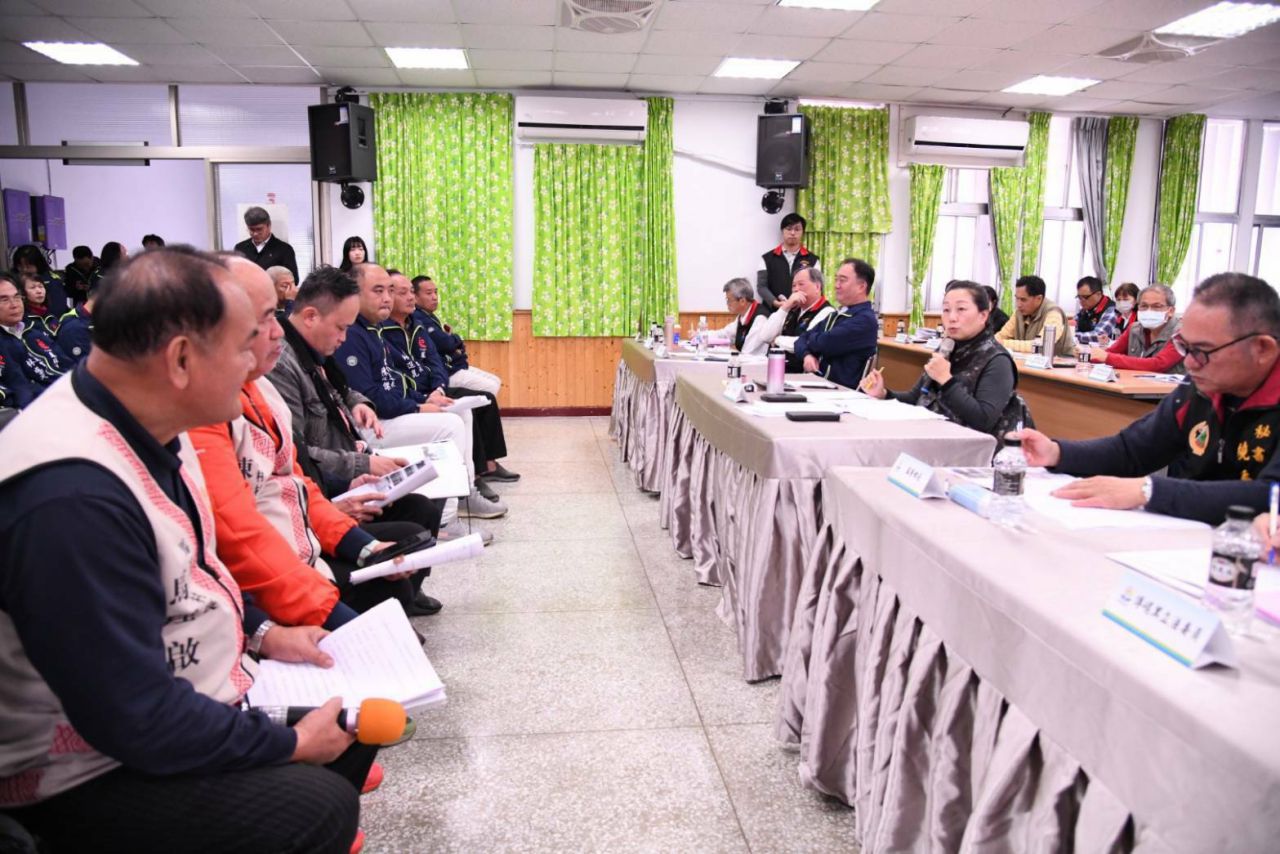 鳳林鎮、萬榮鄉、吉安鄉基層座談    縣長徐榛蔚傾聽民意    攜手地方推動各項建設缩略图