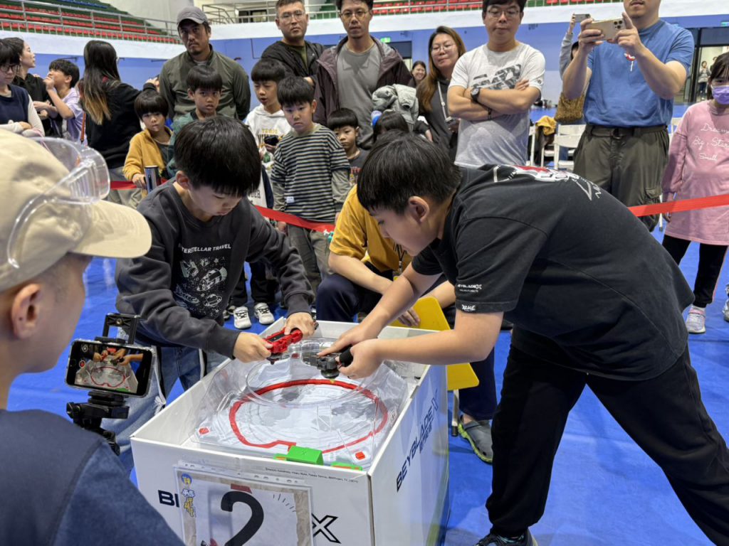 「3、2、1——發射!」 花蓮市長盃陀螺比賽熱鬧登場插图2 「3、2、1——發射!」 花蓮市長盃陀螺比賽熱鬧登場插图2