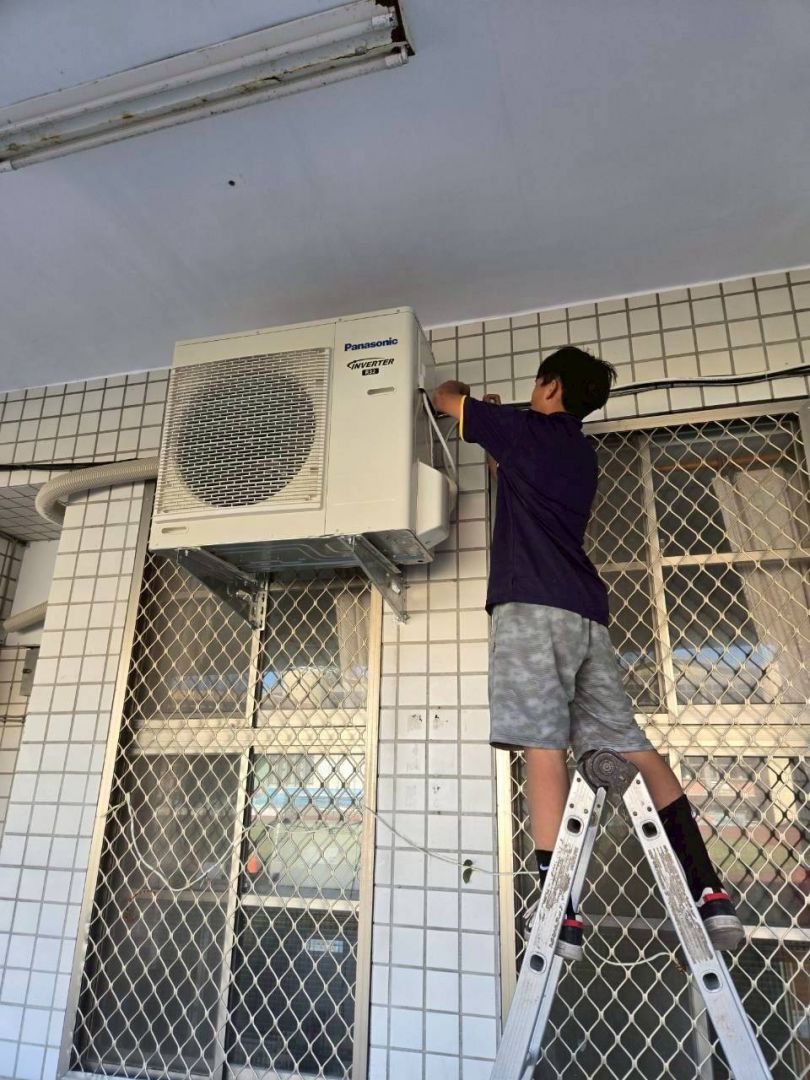 花蓮縣政府汰換校園老舊冷氣、優化教室電力系統  讓孩子安心學習 缩略图