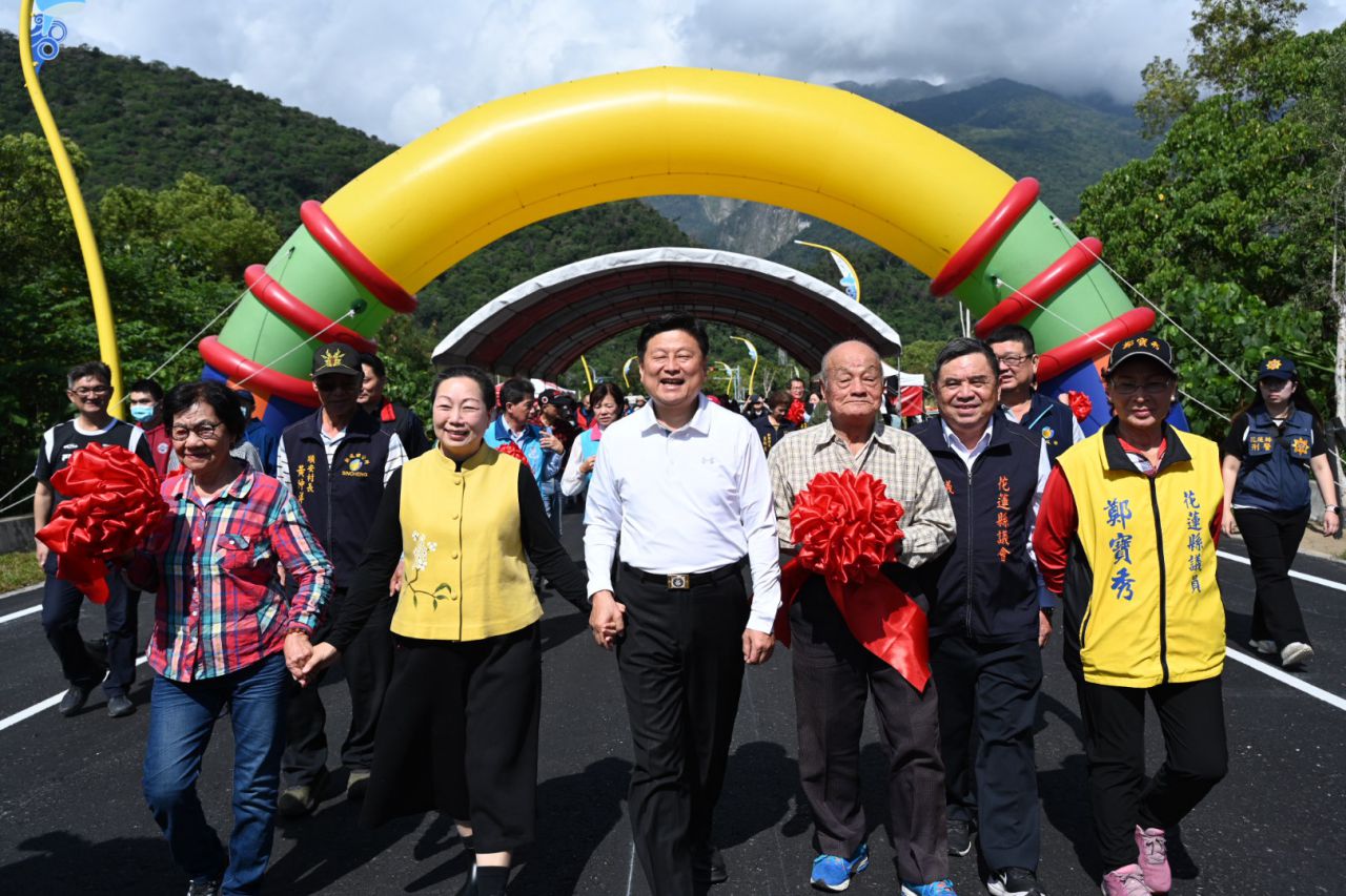 「縣193線三棧至七星潭路段安全景觀道路拓寬新闢工程」通車   提升交通安全及促進地方發展缩略图