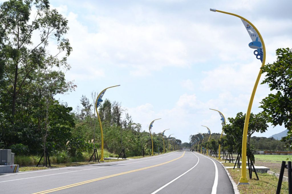 「縣193線三棧至七星潭路段安全景觀道路拓寬新闢工程」通車   提升交通安全及促進地方發展插图2