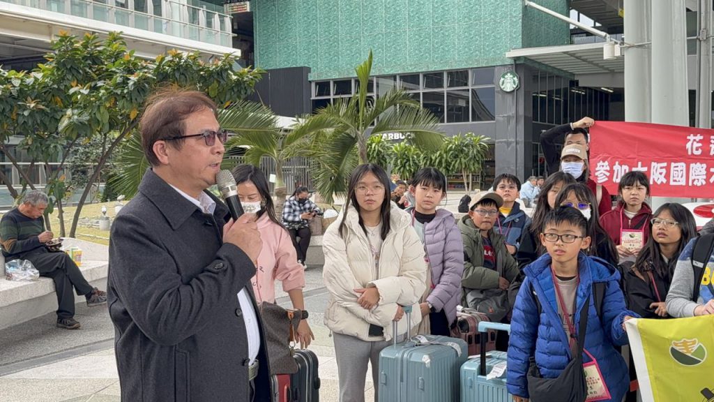 獲大阪國際賽金賞獎    鄉長游淑貞車站喜迎中正國小直笛隊插图3