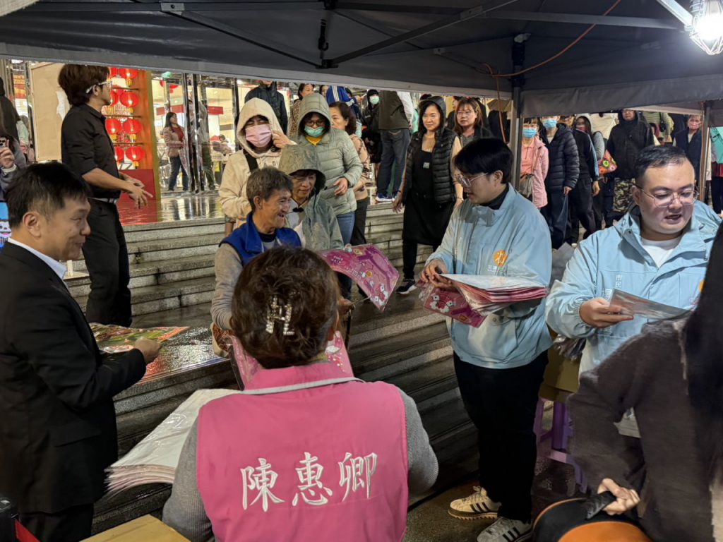 市公所「馬年慶元宵暨客家天穿日」活動    微雨中不減民眾熱情插图3