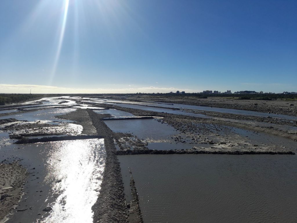 臺東縣政府守護春節清新空氣    卑南溪水覆蓋修復率逾9成插图