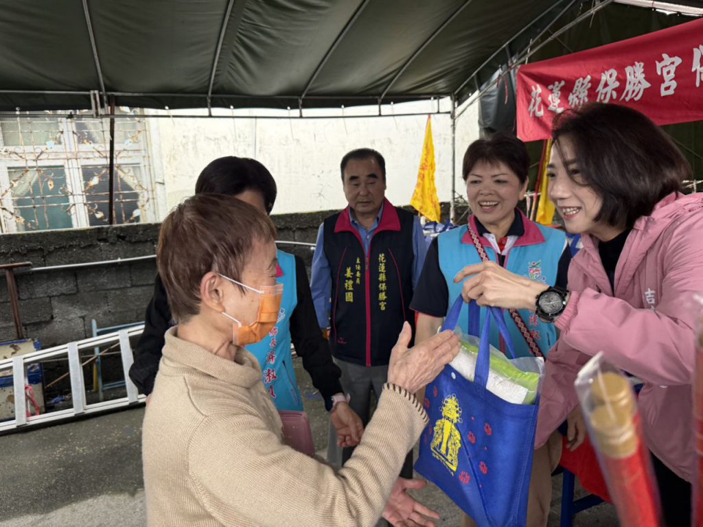 吉安保勝宮捐贈物資助弱勢　鄉長游淑貞致贈感謝狀插图2