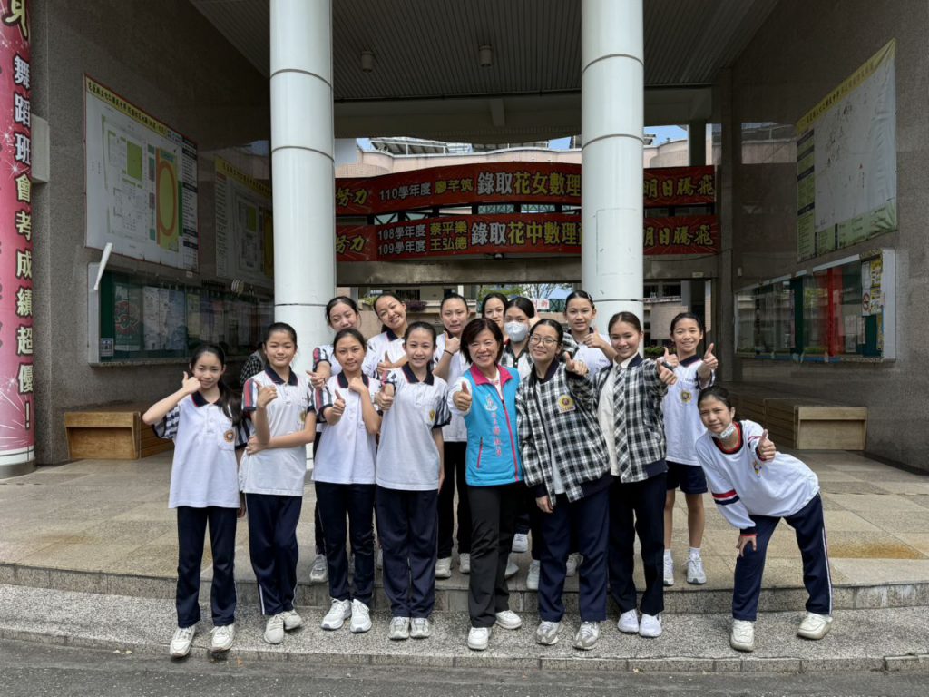 吉安鄉長游淑貞化仁國中    祝褔學子們青年節快樂  擘畫技藝生未來發展插图7