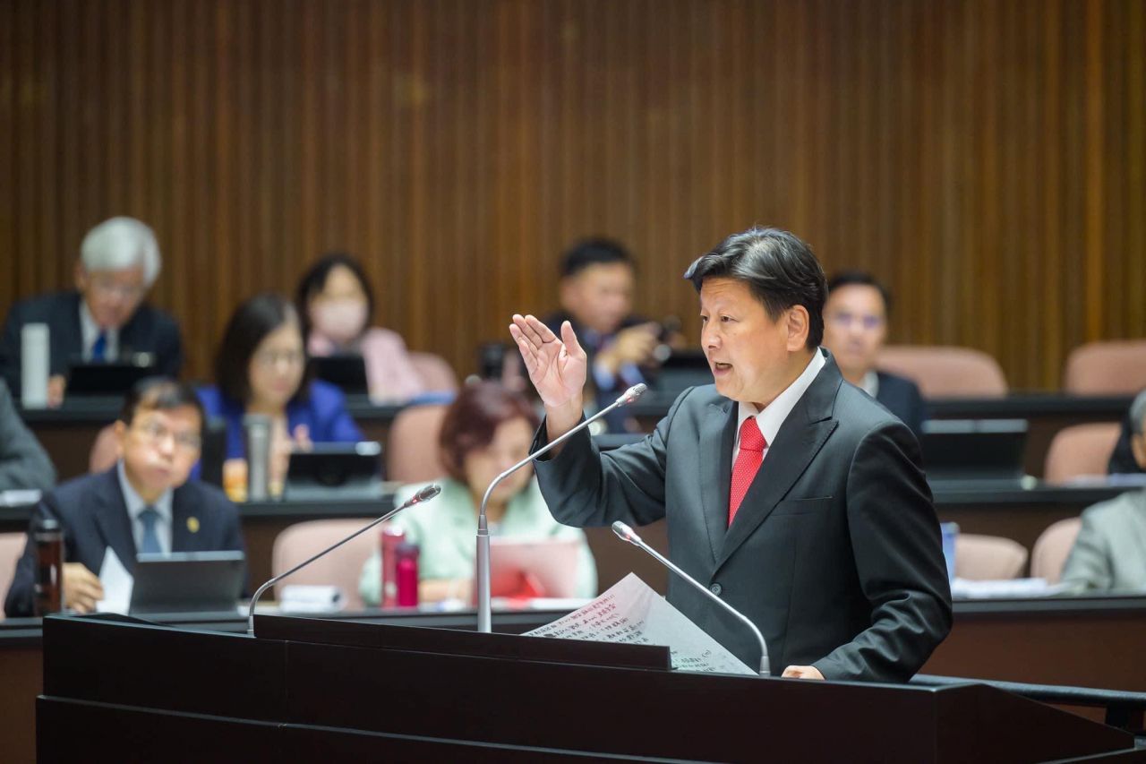 傅崐萁怒轟民進黨    預算沒送怪在野   東部建設拖又甩    顛倒是非   卡安全回家路缩略图