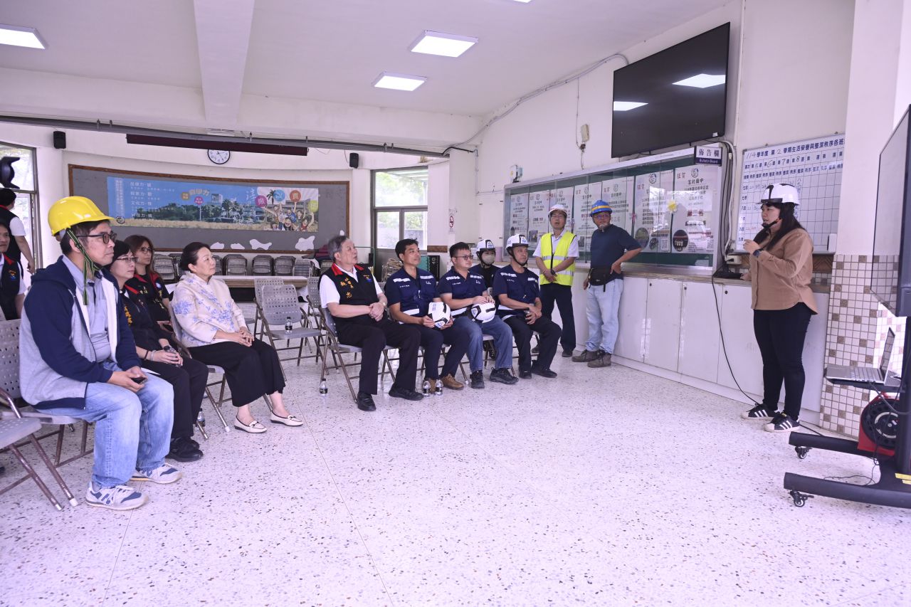 徐榛蔚會勘富北國中校舍工程   預計年中完工打造安心學習環境缩略图