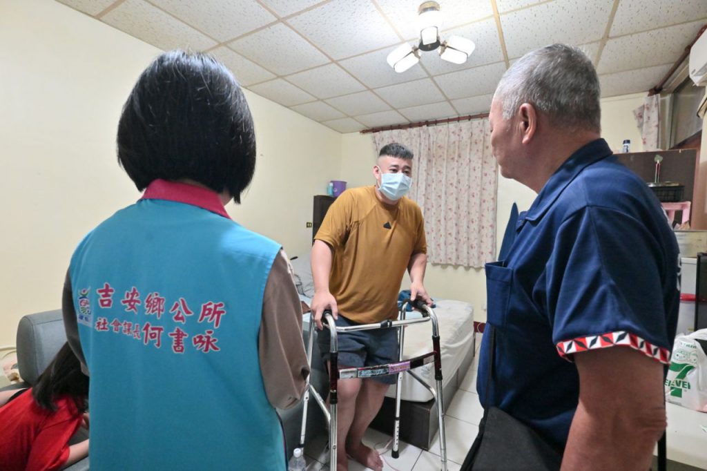 一場意外牽動一份溫情  吉安鄉公所啟動關懷機制插图1