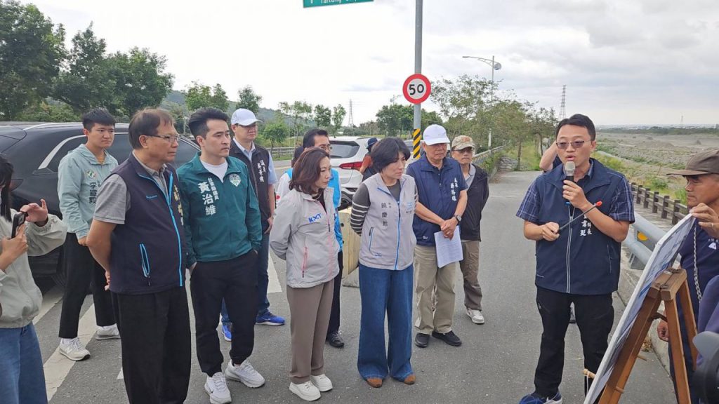饒慶鈴視察   太平溪疏濬、臺東高中周邊人行環境改善工程插图1
