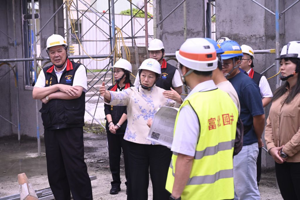 徐榛蔚會勘富北國中校舍工程   預計年中完工打造安心學習環境插图1