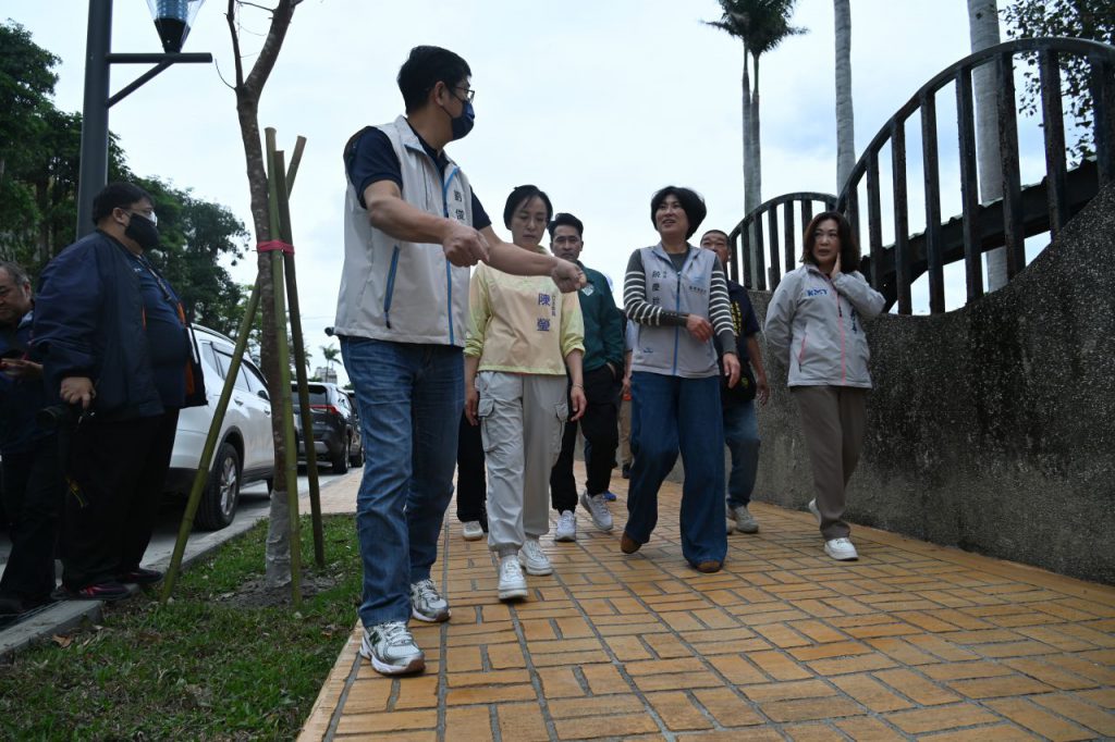 饒慶鈴視察   太平溪疏濬、臺東高中周邊人行環境改善工程插图2