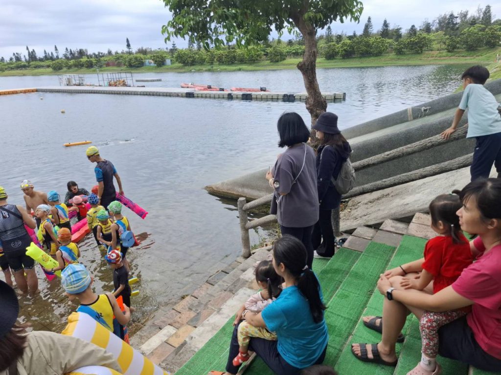 臺東活水湖夏季開放游泳　安全守則請民眾遵守插图