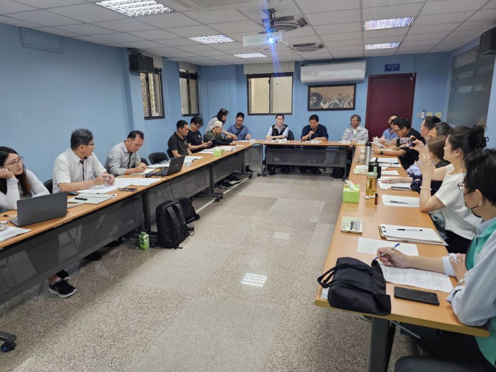 東服中心攜手職安署    共築石材業安全防護網插图