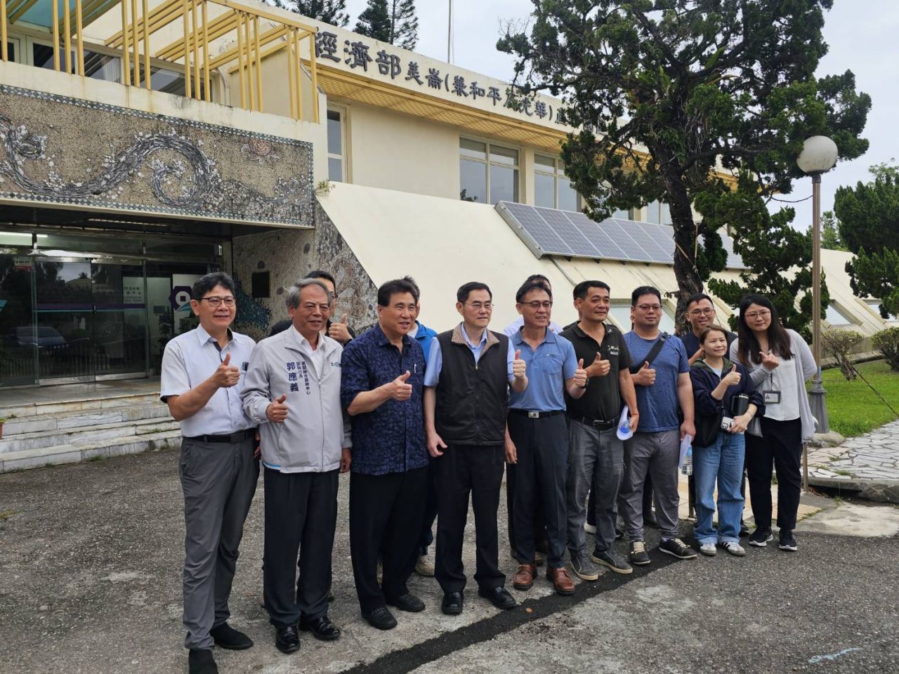 東服中心攜手職安署    共築石材業安全防護網缩略图