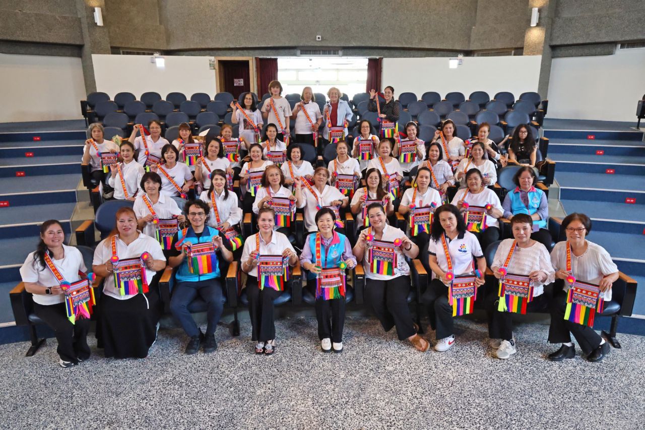 吉安鄉情人袋種子師資培訓    游淑貞客制專屬推動部落產業缩略图