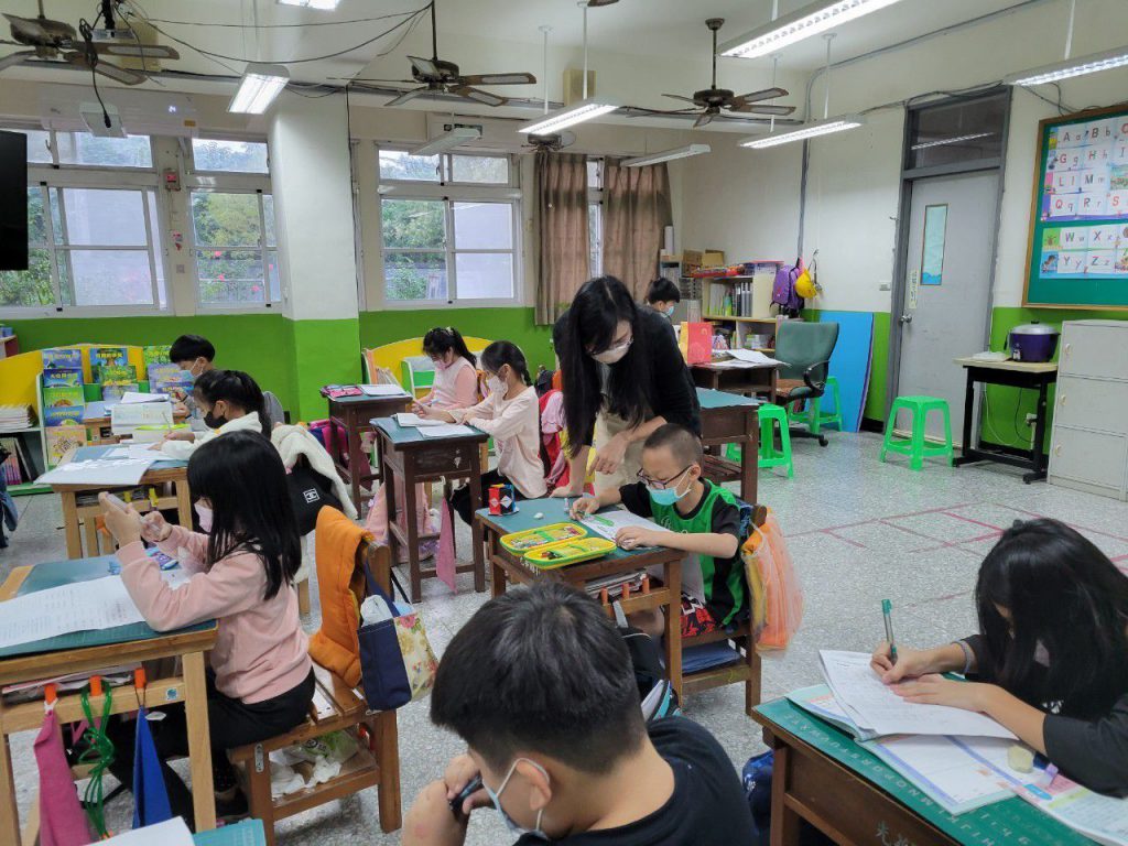 花蓮縣調升國中小課後輔導鐘點費 穩固優質師資插图 花蓮縣調升國中小課後輔導鐘點費 穩固優質師資插图