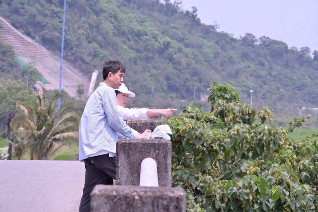 徐榛蔚赴卓溪鄉石平部落 關心農路現況 工程計畫本月提送中央審查插图1 徐榛蔚赴卓溪鄉石平部落 關心農路現況 工程計畫本月提送中央審查插图1