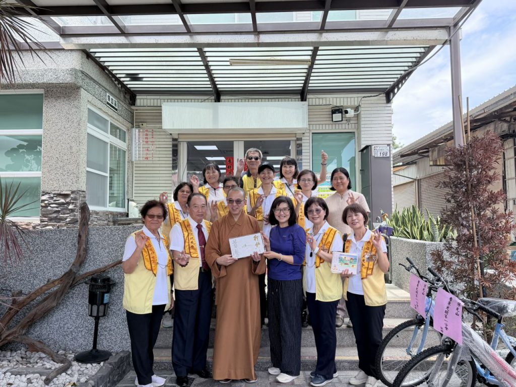 挽袖捐熱血   發票送愛心   稅務局邀民眾一起做公益插图