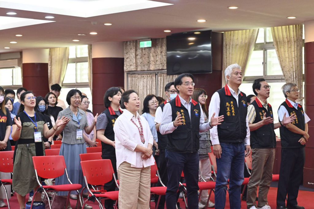 花蓮縣政府六月祈禱早餐會 徐榛蔚勉勵同仁重新得力攜手迎向未來插图 花蓮縣政府六月祈禱早餐會 徐榛蔚勉勵同仁重新得力攜手迎向未來插图