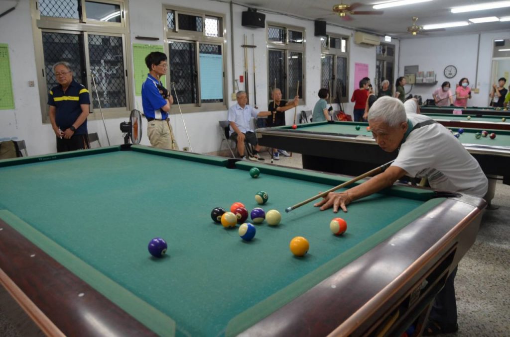 吉安鄉老人會活動接力不停歇　包粽傳溫情、撞球競技展活力插图