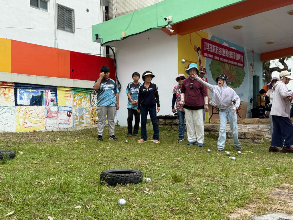 滾出健康與歡樂 主安社區滾球體適能活動促進世代交流插图4 滾出健康與歡樂 主安社區滾球體適能活動促進世代交流插图4