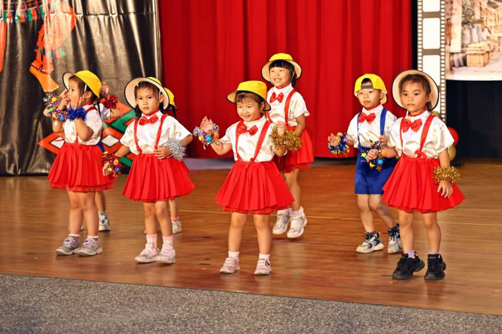 吉安鄉立幼兒園第31屆畢業典禮    鄉長阿姨游淑貞祝福孩子們勇敢前行插图4