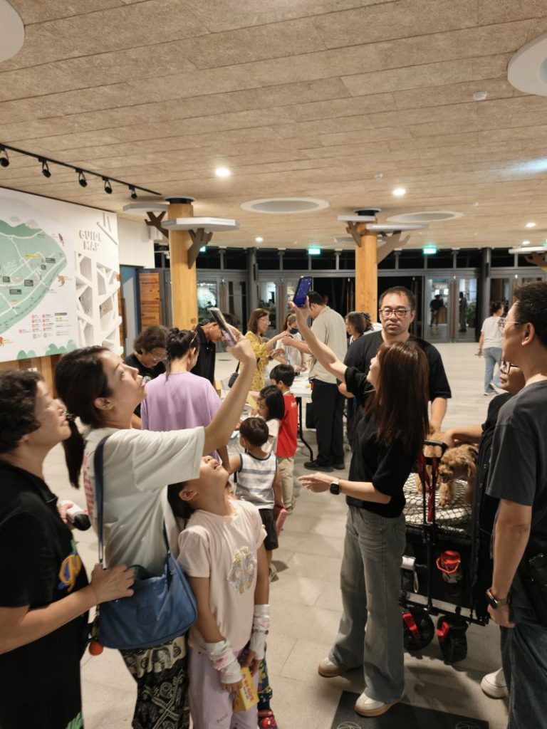 花蓮大農大富星空派對    數百民眾齊聚森林公園    共賞英仙座流星雨插图2