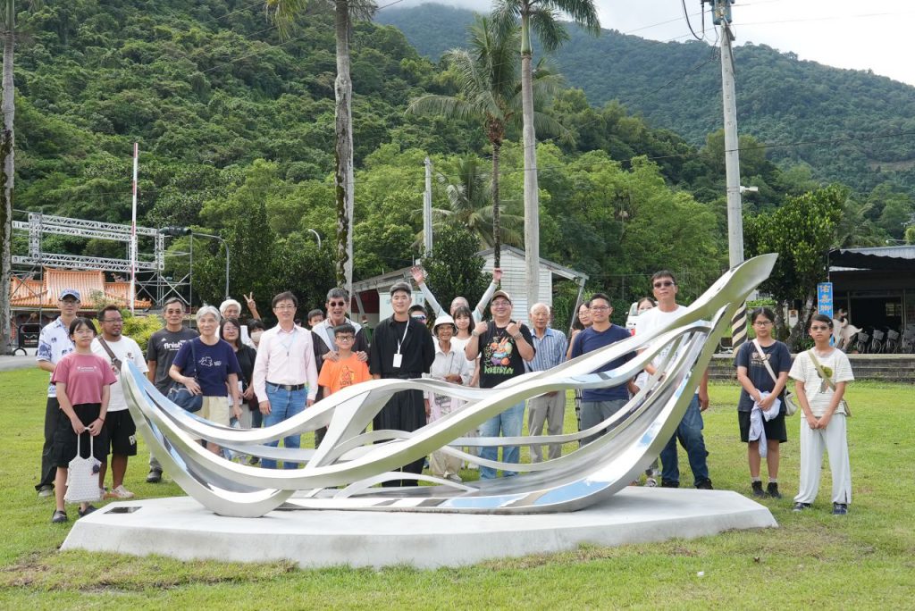 因應世界俱樂部龍舟錦標賽 《山海‧共航》裝置藝術  展現人文地景意象插图1