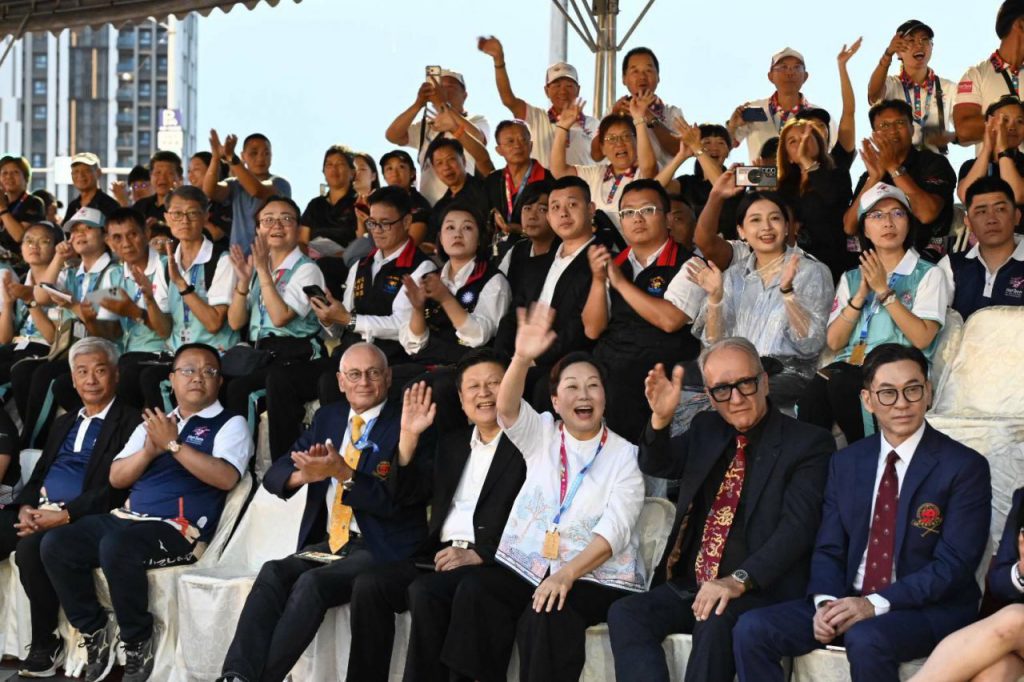 璀璨煙火　特色演出　宣告2026第15屆IDBF世界俱樂部龍舟錦標賽起槳開滑插图2