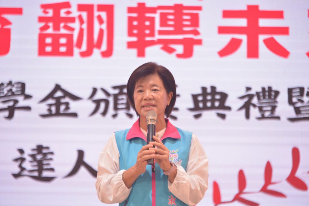 逆風揮棒擊出人生全壘打   花蓮家扶獎助學金幫助千名學子插图2